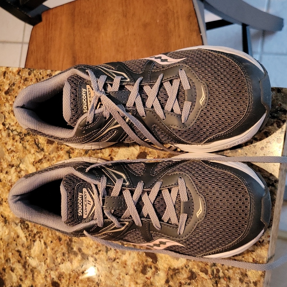 Saucony Cohesion 2 shoes
